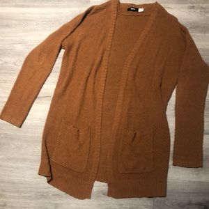 5 for $20 BDG cardigan size small